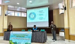 Kolaborasi PLN Icon Plus dan Komunitas Bitcoin Indonesia Hadirkan Edukasi Finansial di SMKN 1 Cimahi