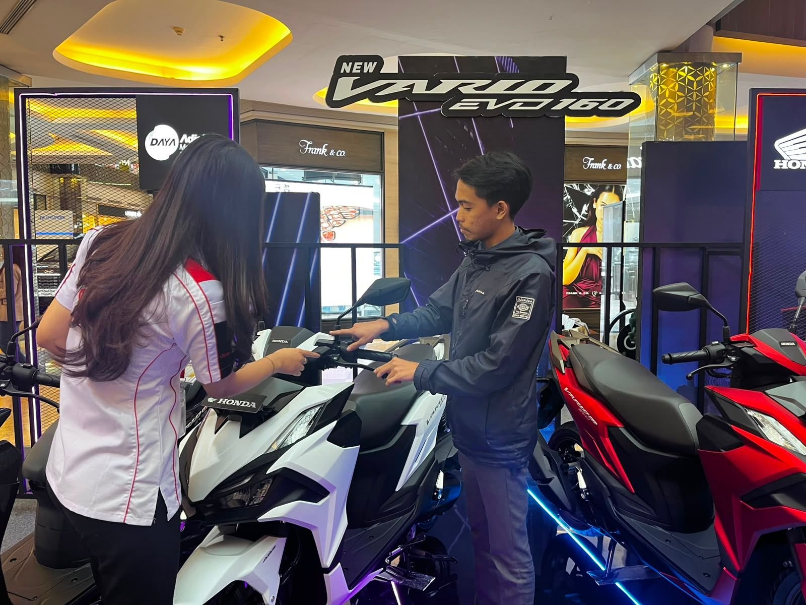 Public Exhibition New Honda Vario Evo 160 Hadir di Trans Studio Mall Bandung, Tawarkan Beragam Promo Menarik