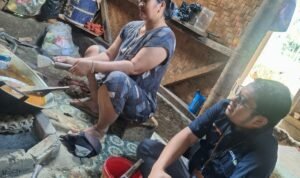 Angga Sumitra, Mantri BRI Unit Banjarwangi, Branch Office Garut.